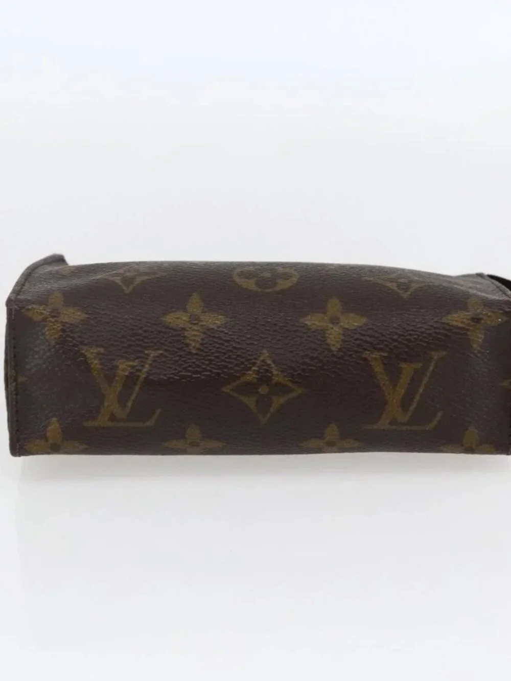 LOUIS VUITTON Monogram Poche Toilette 15 Pouch M47546 LV Auth fm5107
